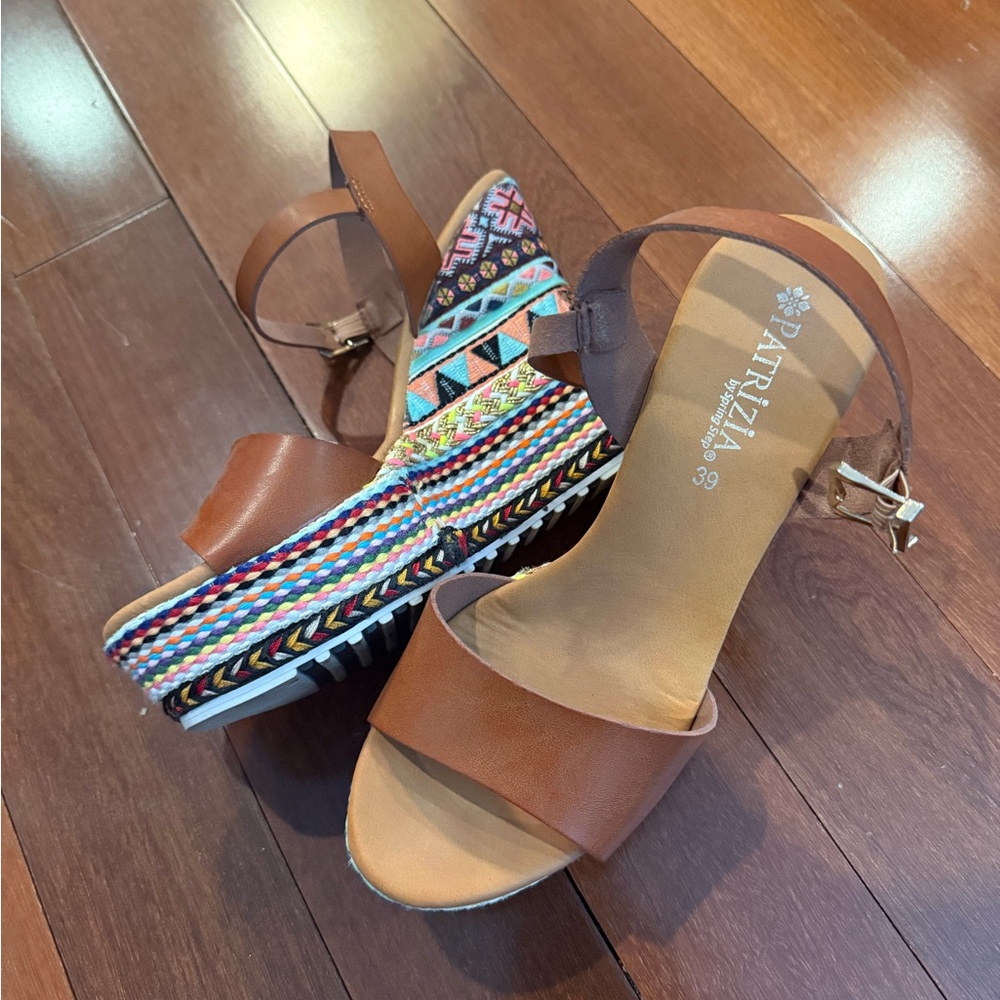 Patrizia Pepe Brown Wedge Shoes with Bohemian Flair